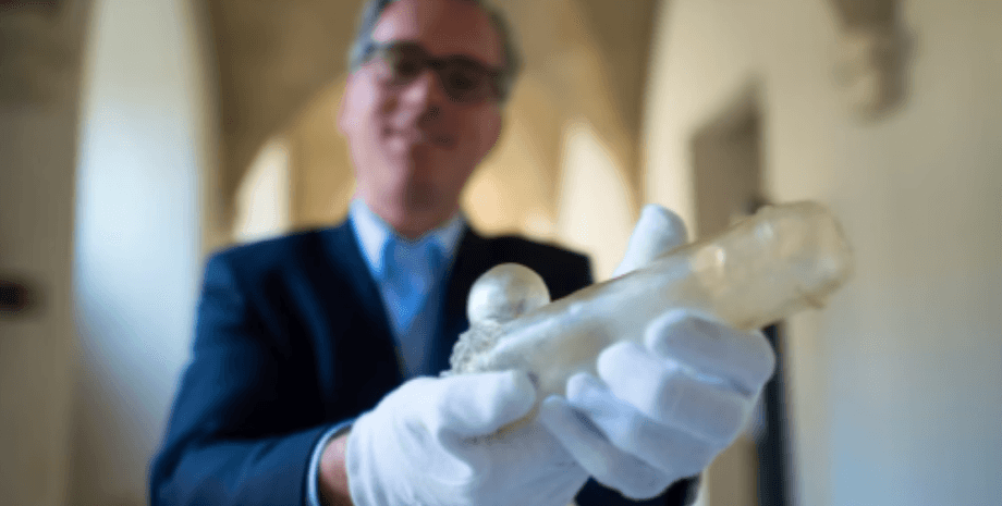 в женском монастыре откопали крайне необычный артефакт