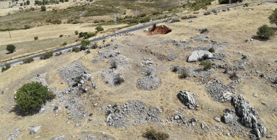 исследователи обнаружили древнее поселение