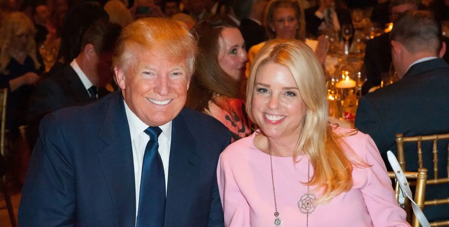 пэм бонди и трамп